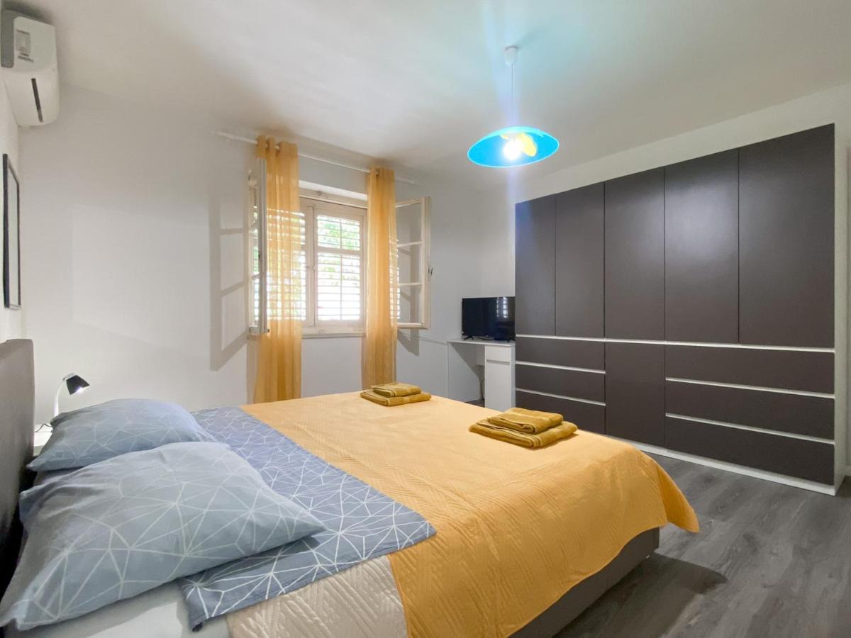 Apartment Dado Makarska Exterior foto