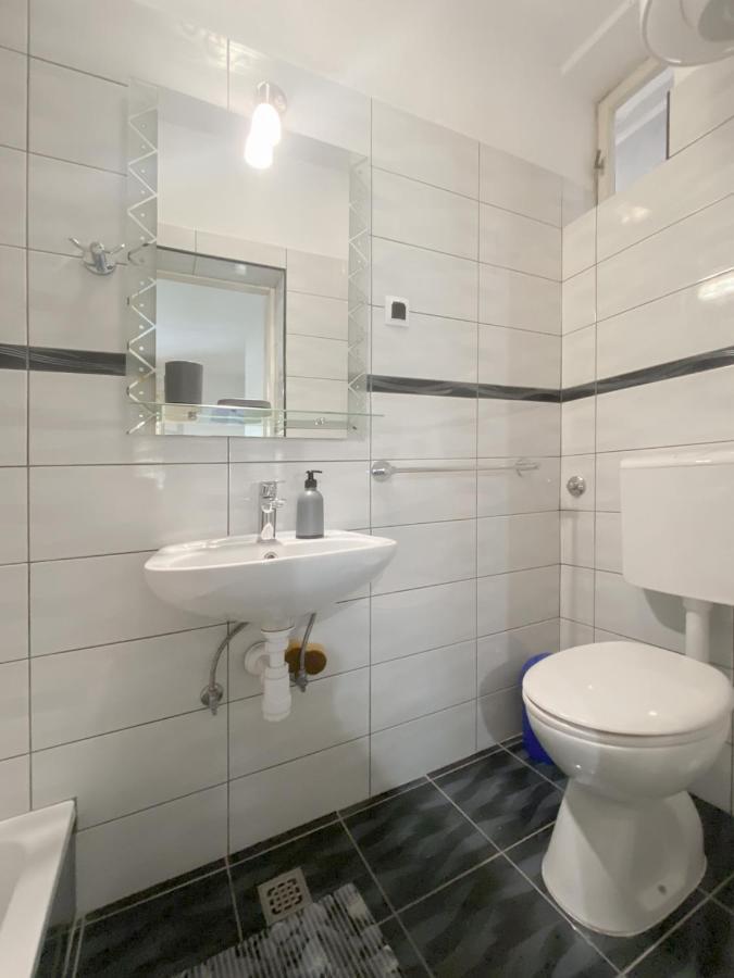Apartment Dado Makarska Exterior foto