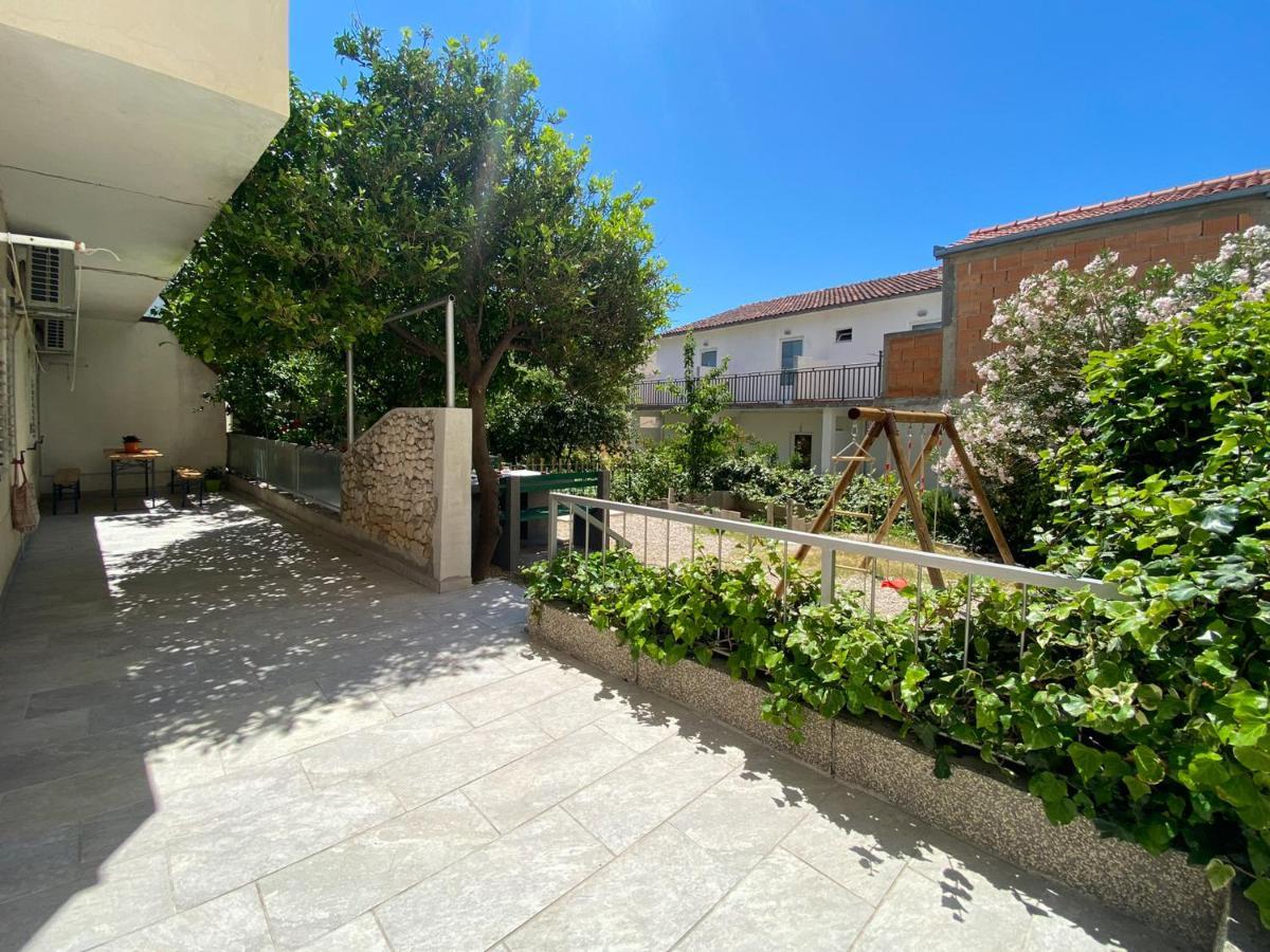 Apartment Dado Makarska Exterior foto