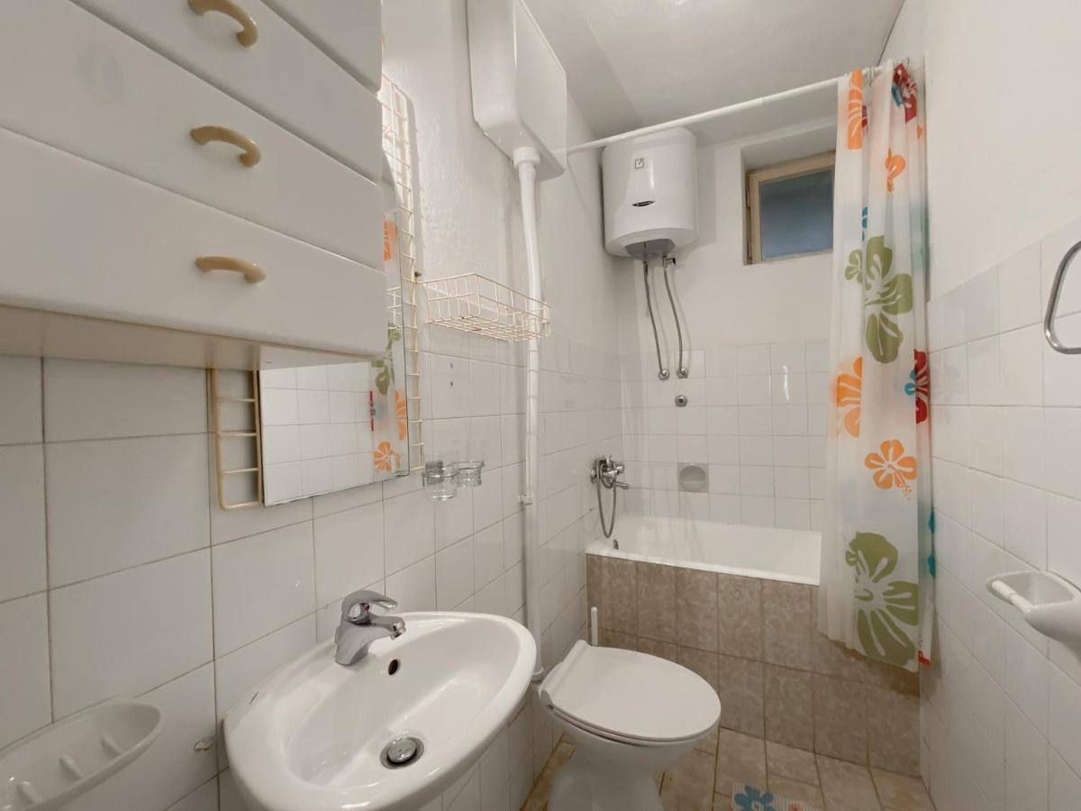 Apartment Dado Makarska Exterior foto
