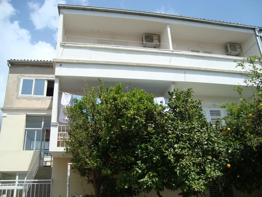 Apartment Dado Makarska Exterior foto